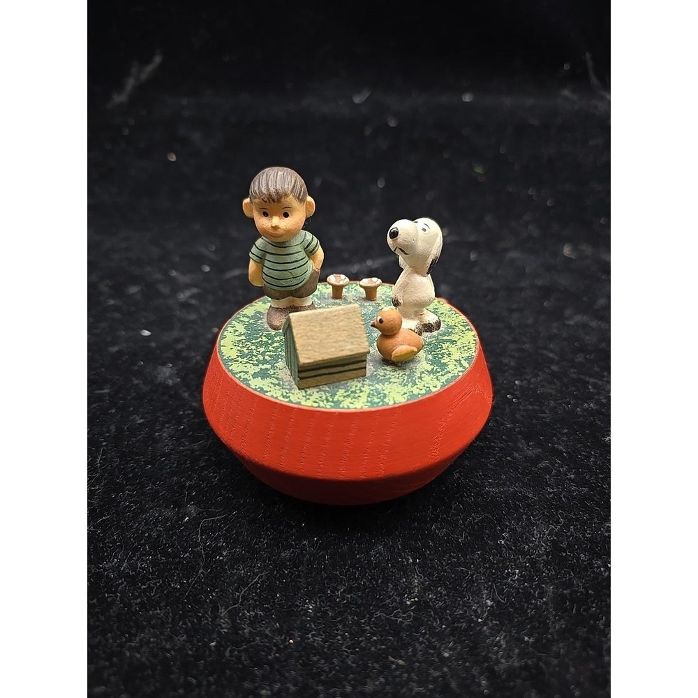 Anri Peanuts Gang 1972 Snoopy Woodstock & Linus Music Box Works Bird Tail Broken